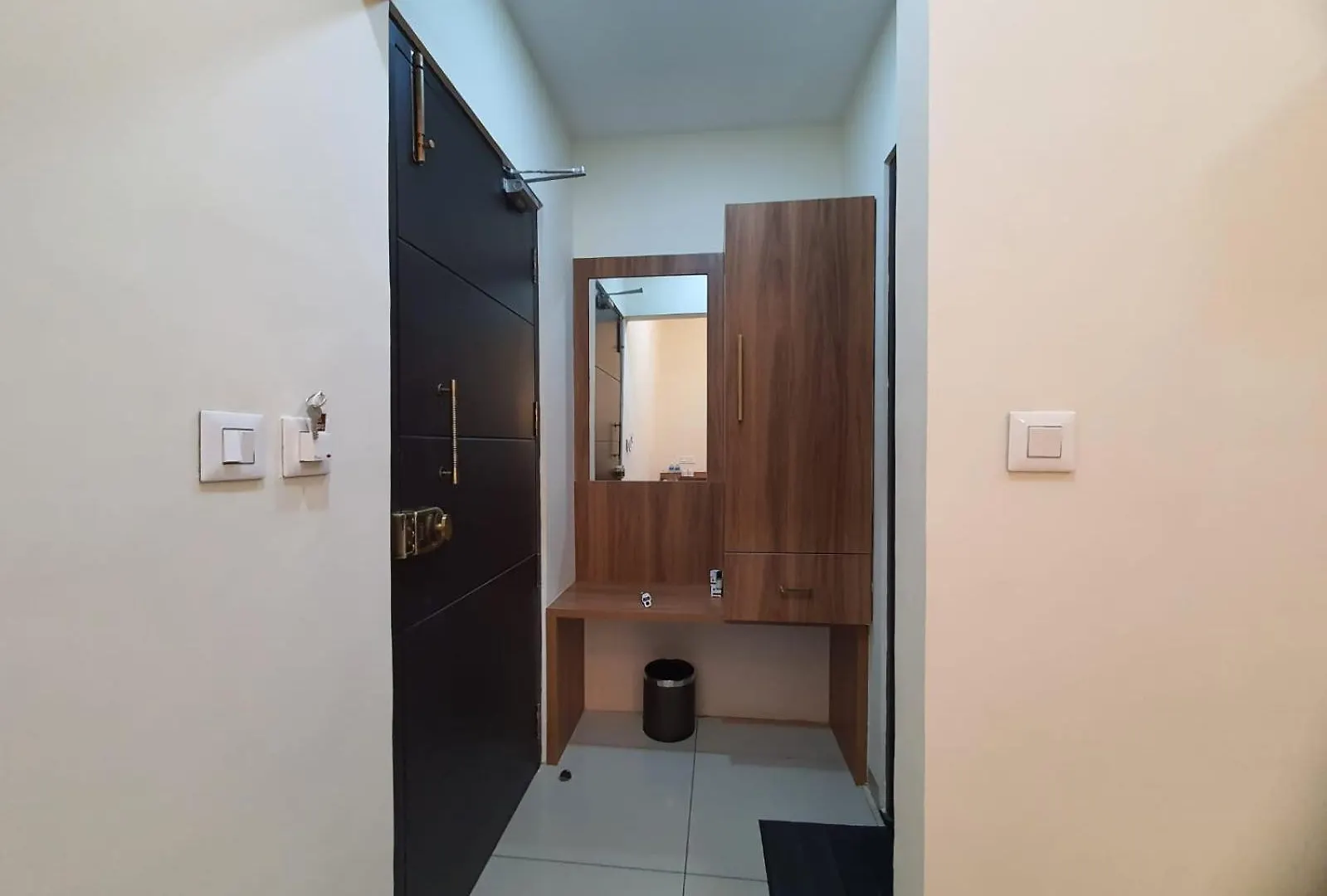 Hotel Deepakam Inn Палаккад