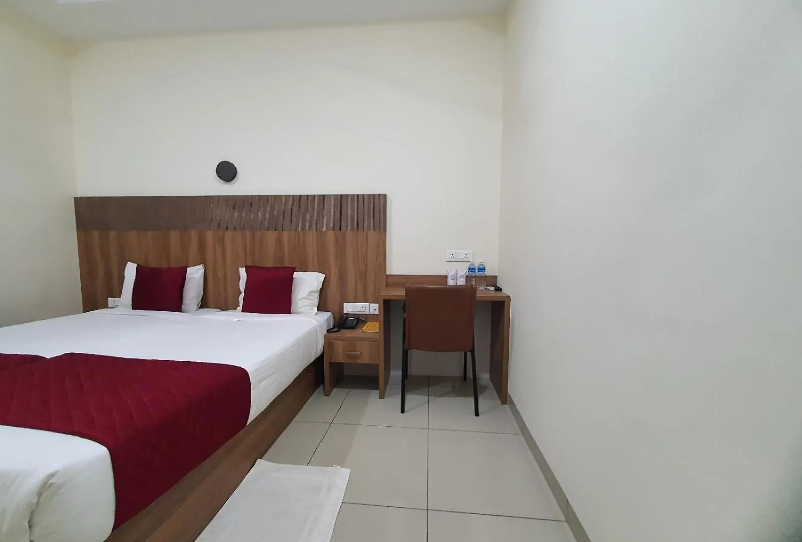 ***  Hotel Deepakam Inn Палаккад Индия
