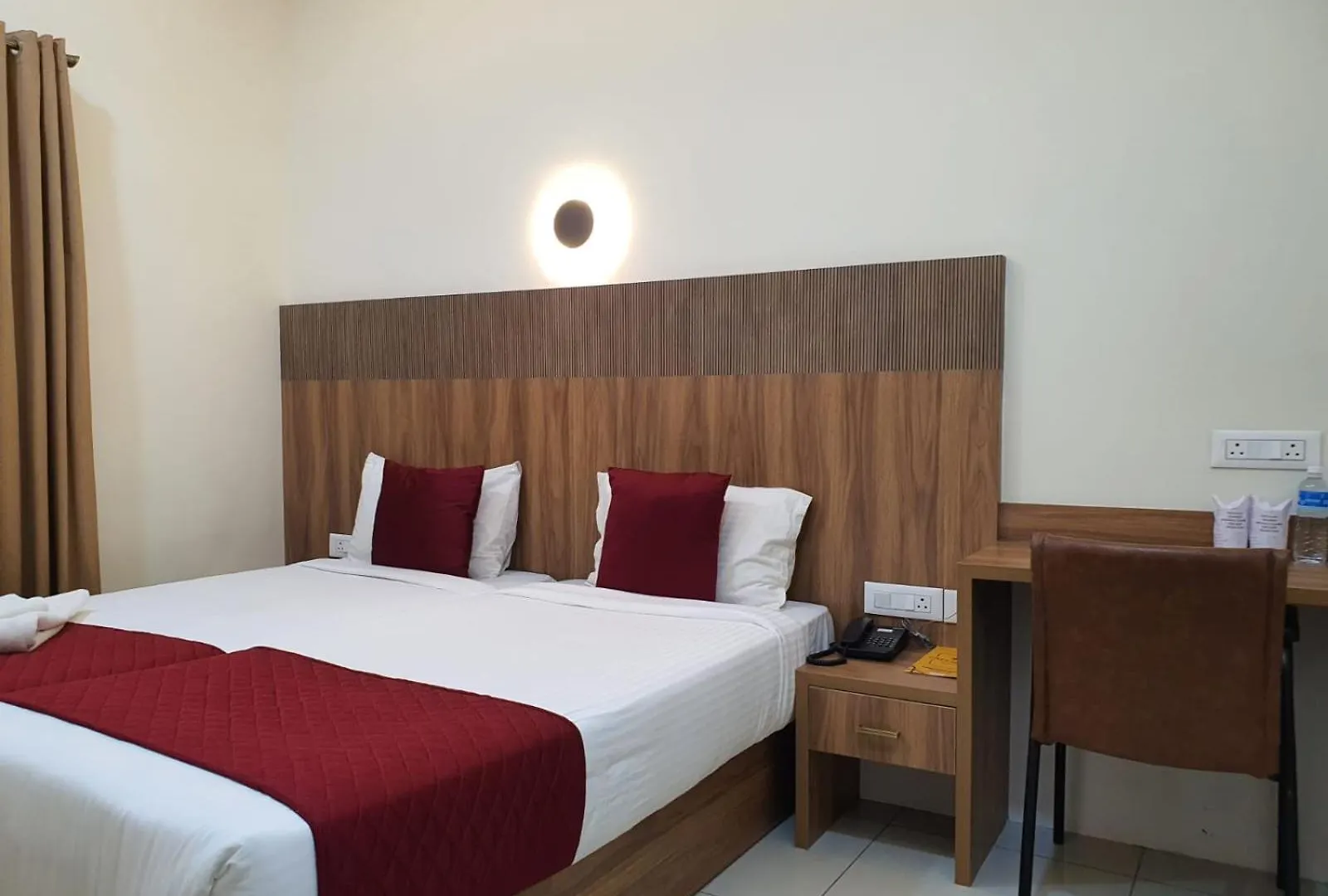Hotel Deepakam Inn Палаккад 3*,  Индия