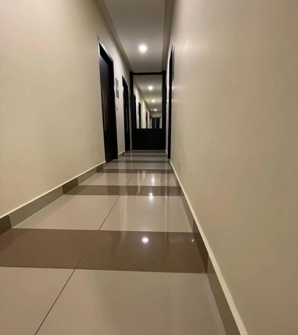 Hotel Deepakam Inn Палаккад