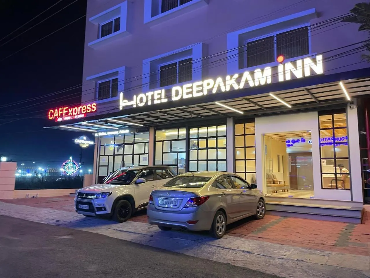Hotel Deepakam Inn Палаккад
