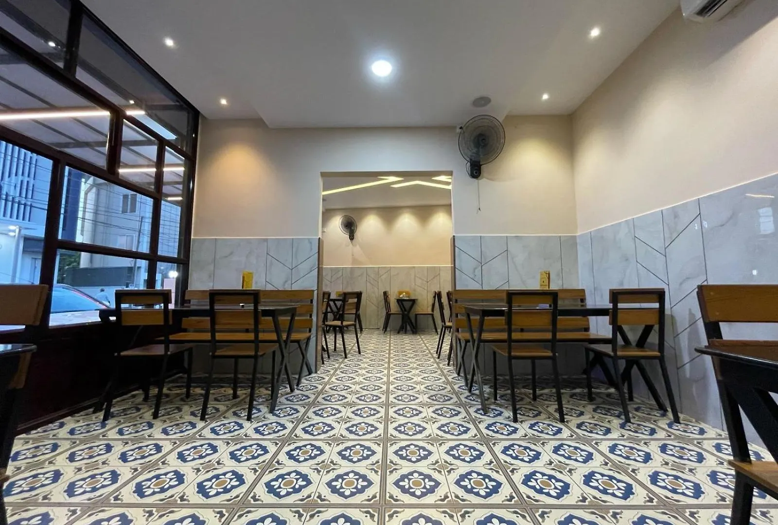 Hotel Deepakam Inn Палаккад