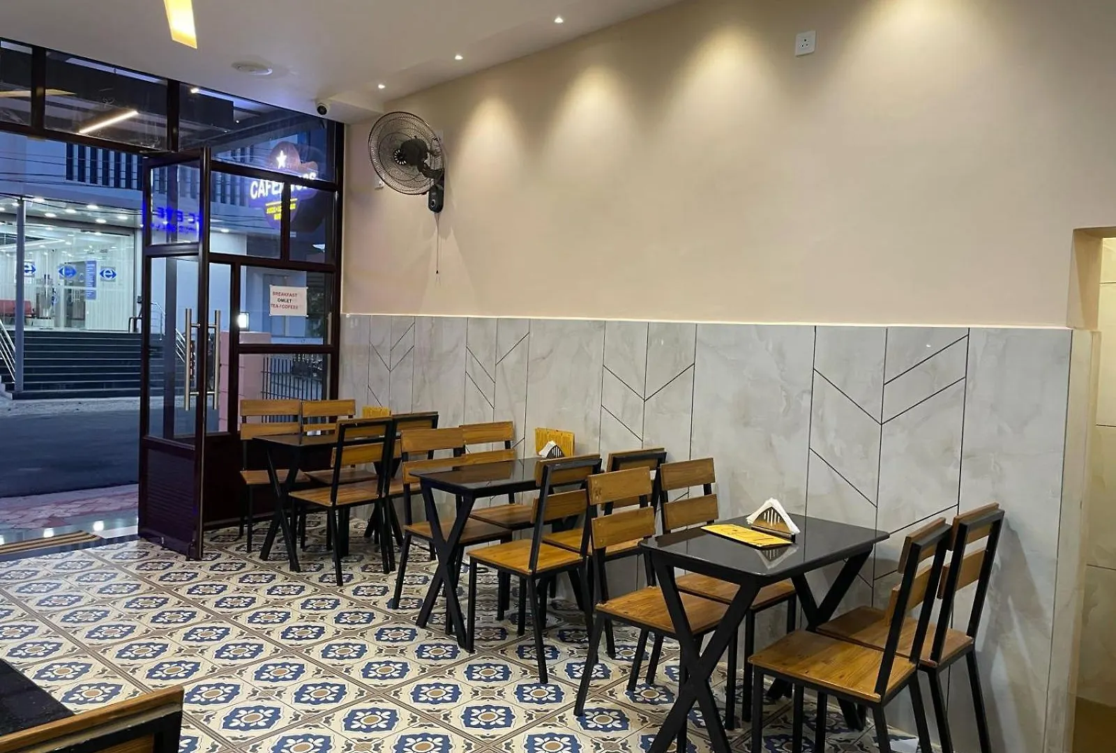 Hotel Deepakam Inn Палаккад